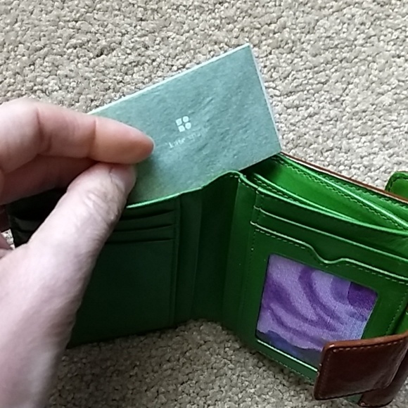 Kate Spade wallet - Picture 5 of 7